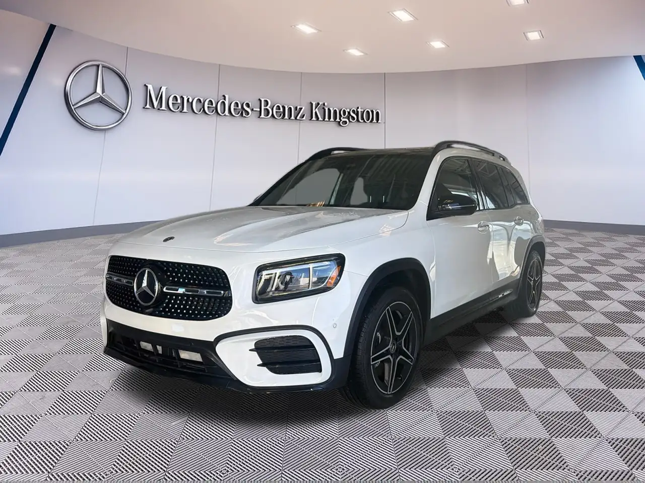 Mercedes-Benz GLB снимка Mercedes-Benz GLB