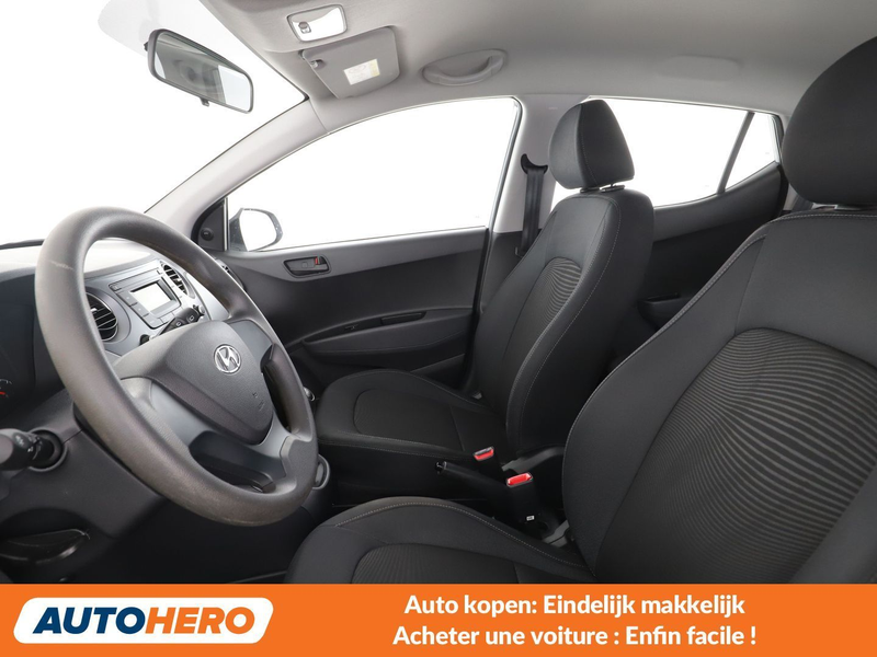 Hyundai i10 1.0 Basis — photo 13