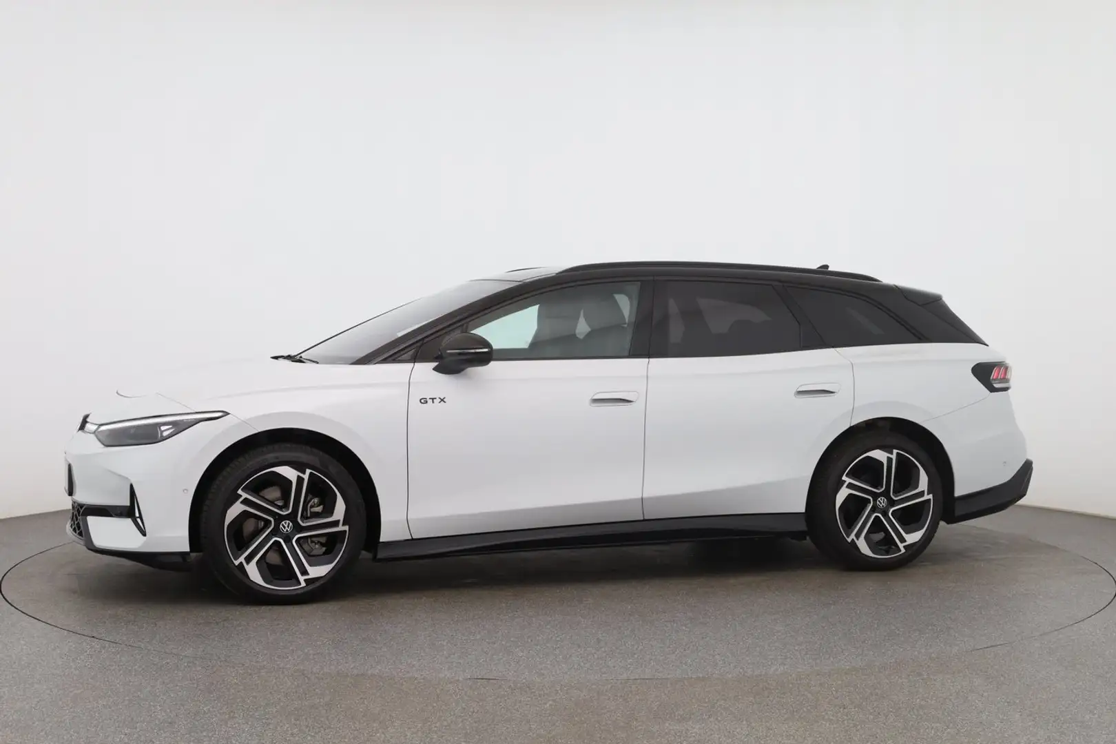Volkswagen ID.7 Tourer GTX 4MOTION 250 kW Business Weiß - 2