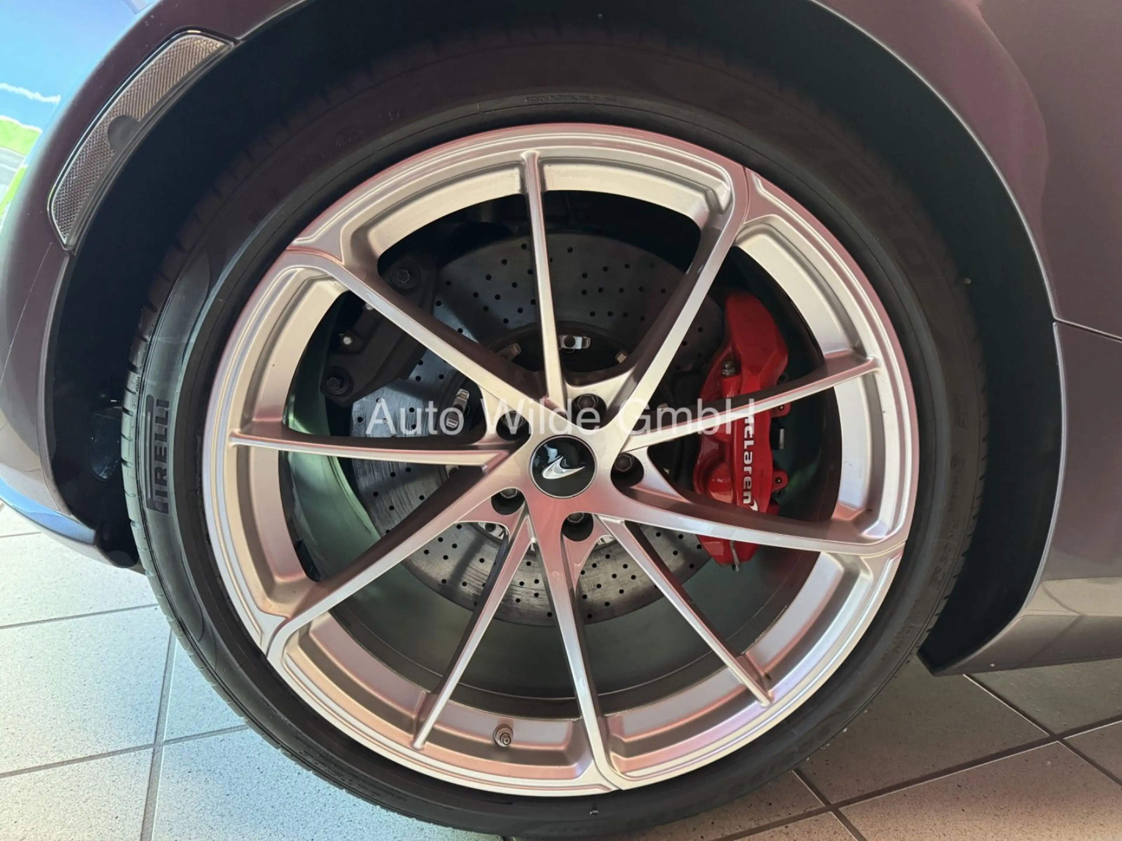 McLaren 750S Coupe /Performance int./ Track Brake/Lift — photo 14