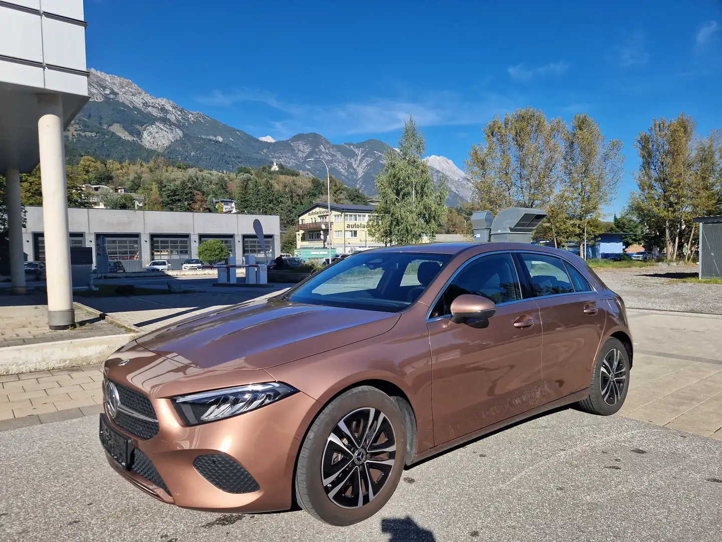 Mercedes-Benz A 180 A 180 Aut. Neuwertig-LED-NAVI-Teilleder-Rosegold! Bronze - 1