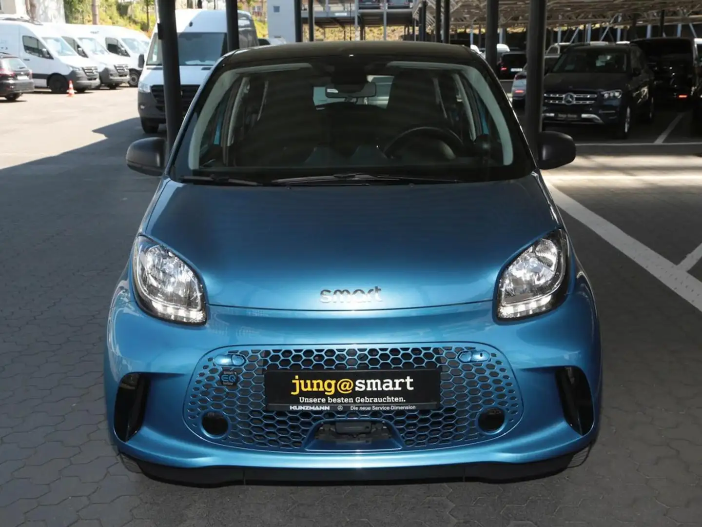 smart forFour EQ  Cool&Audio Volldach 22kW Sitzheizung Blau - 2