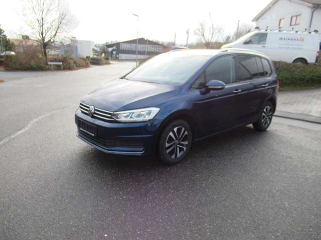 Imagine Volkswagen Touran United*el.Heckkl.*sbAHK*LED*App-Connect