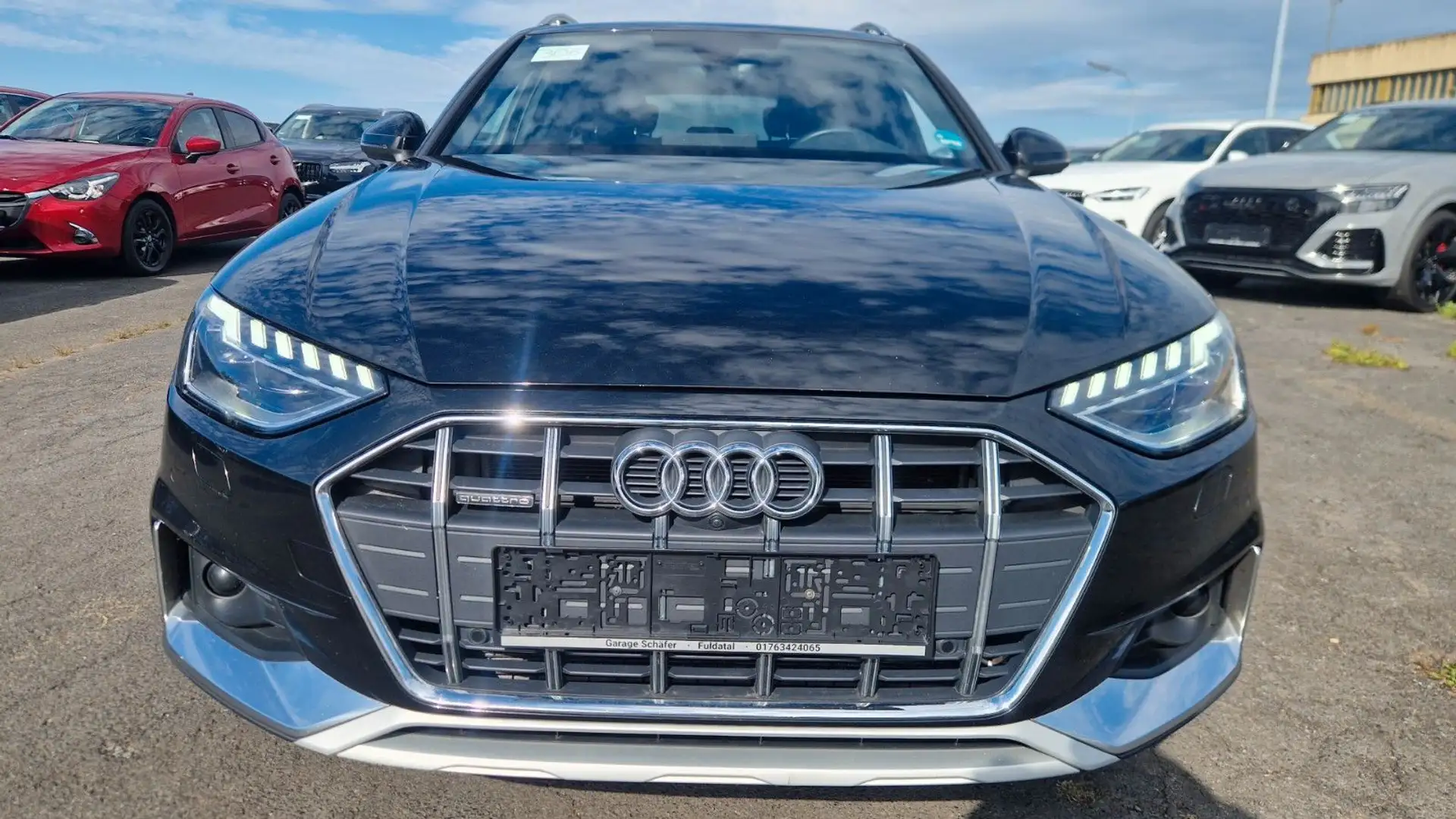 Audi A4 allroad quattro 40 TDI Pano Leder Virtual AHK Noir - 2