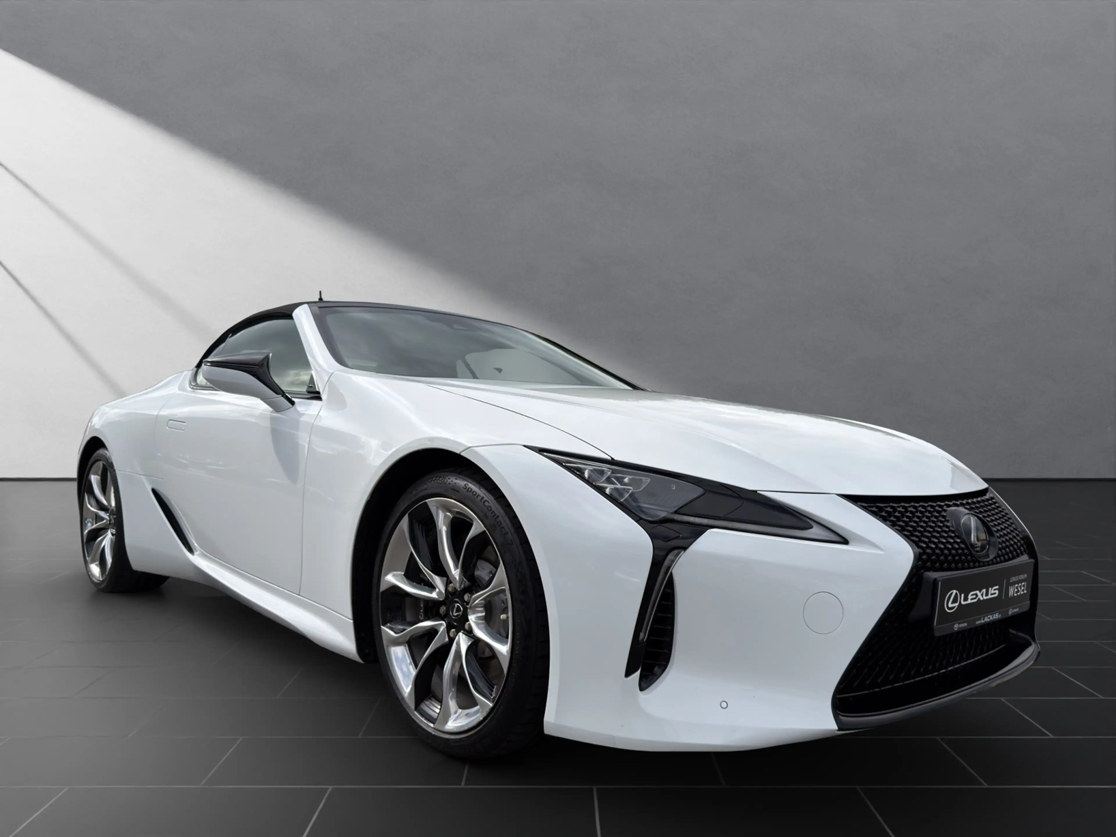 Lexus LC 500 Cabrio*Performance*ML* Black Edition — photo 6
