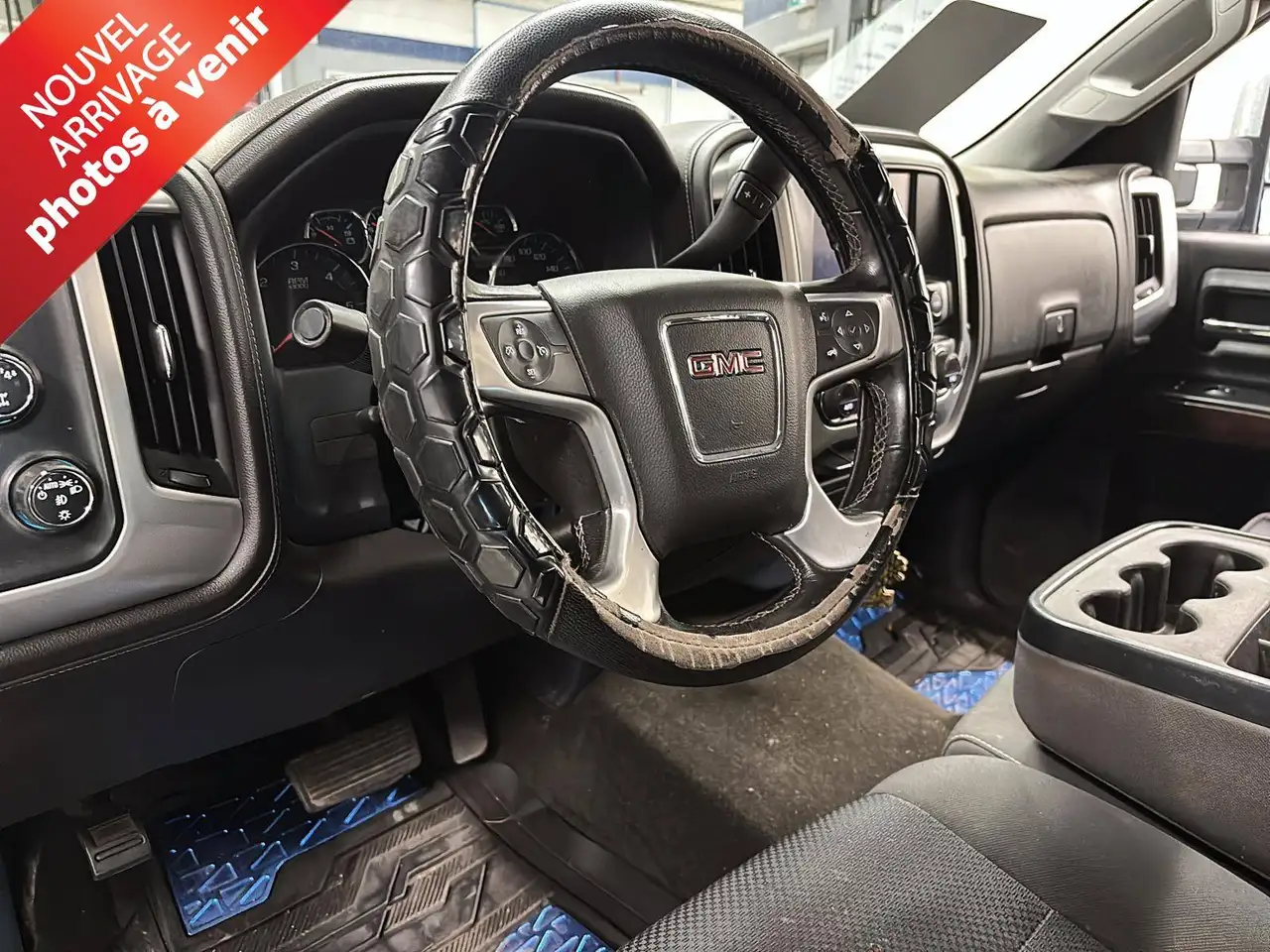 GMC Sierra 1500 снимка GMC Sierra 1500