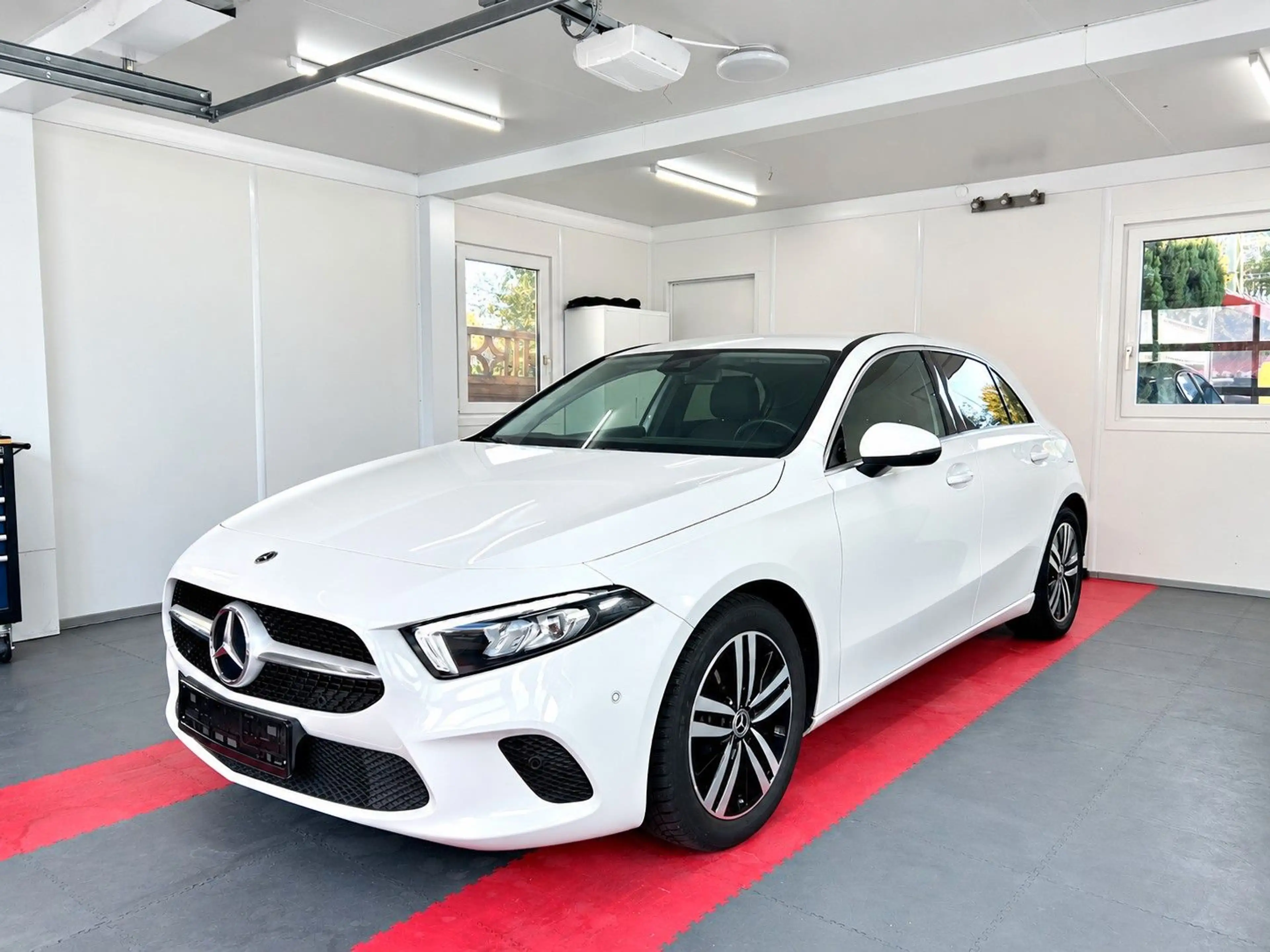 Mercedes-Benz A 180 Aut. — photo 4