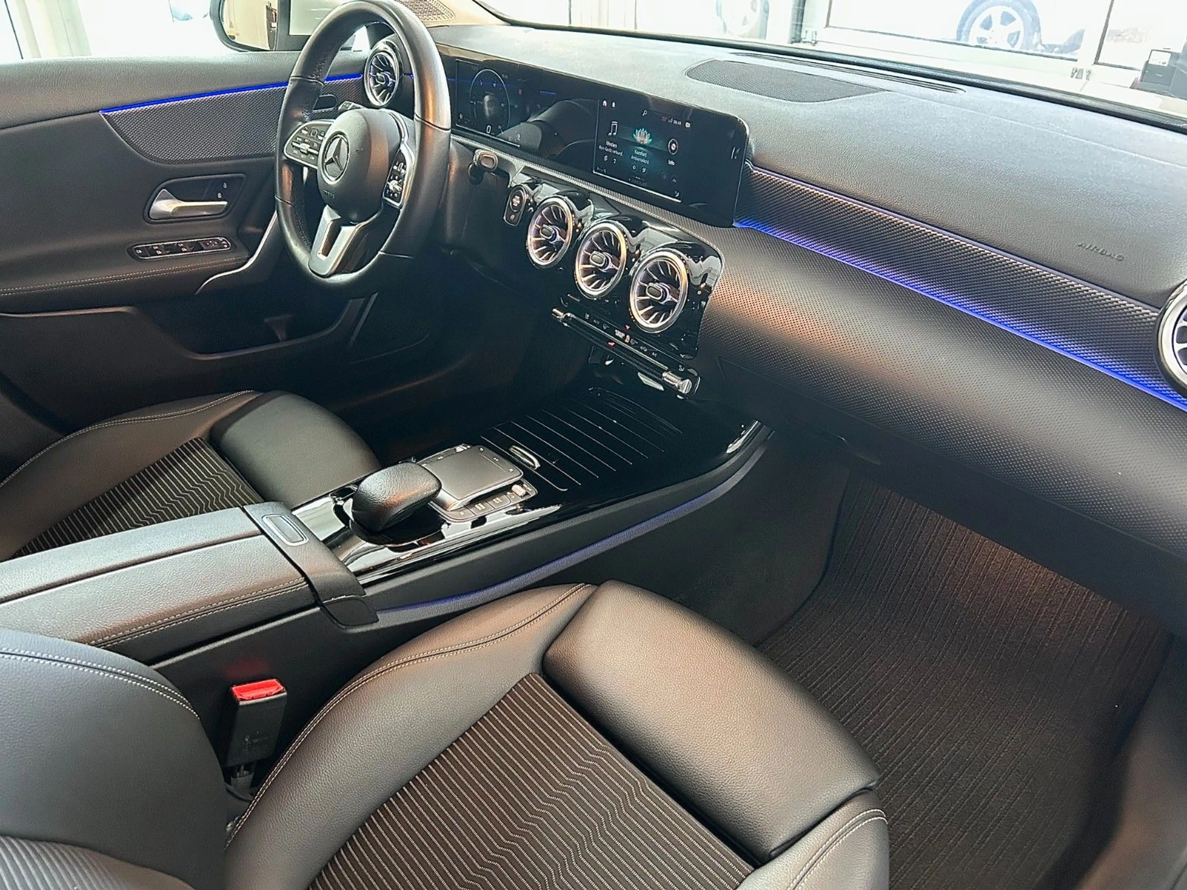 Mercedes-Benz A 180 Aut. — photo 5