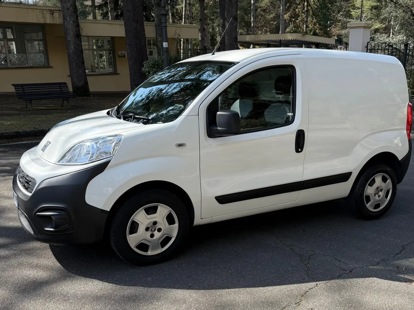 Fiat Fiorino 1.3 95cv diesel Fehér - 2