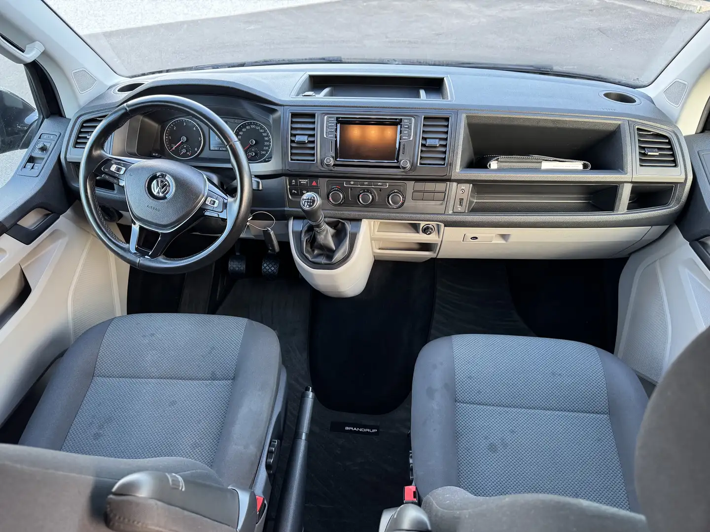 Volkswagen T6 Transporter Transporter T6 L2/5zit/1eig/btw wagen Zwart - 2