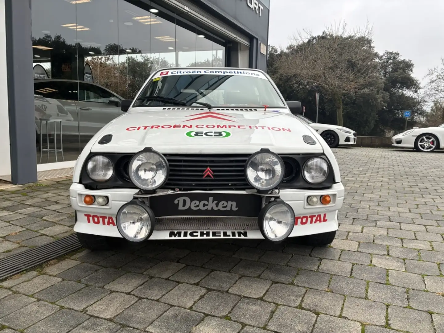 Citroen Visa Deportivo Manual de 4 Puertas Weiß - 2