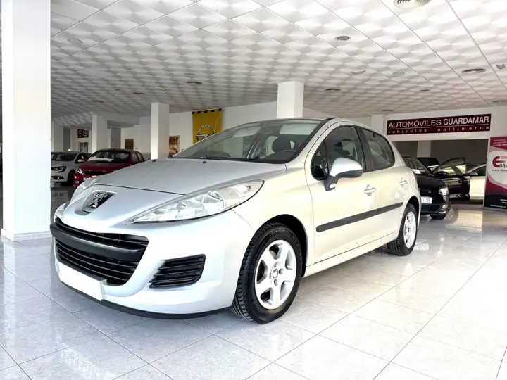 Peugeot 207 2010