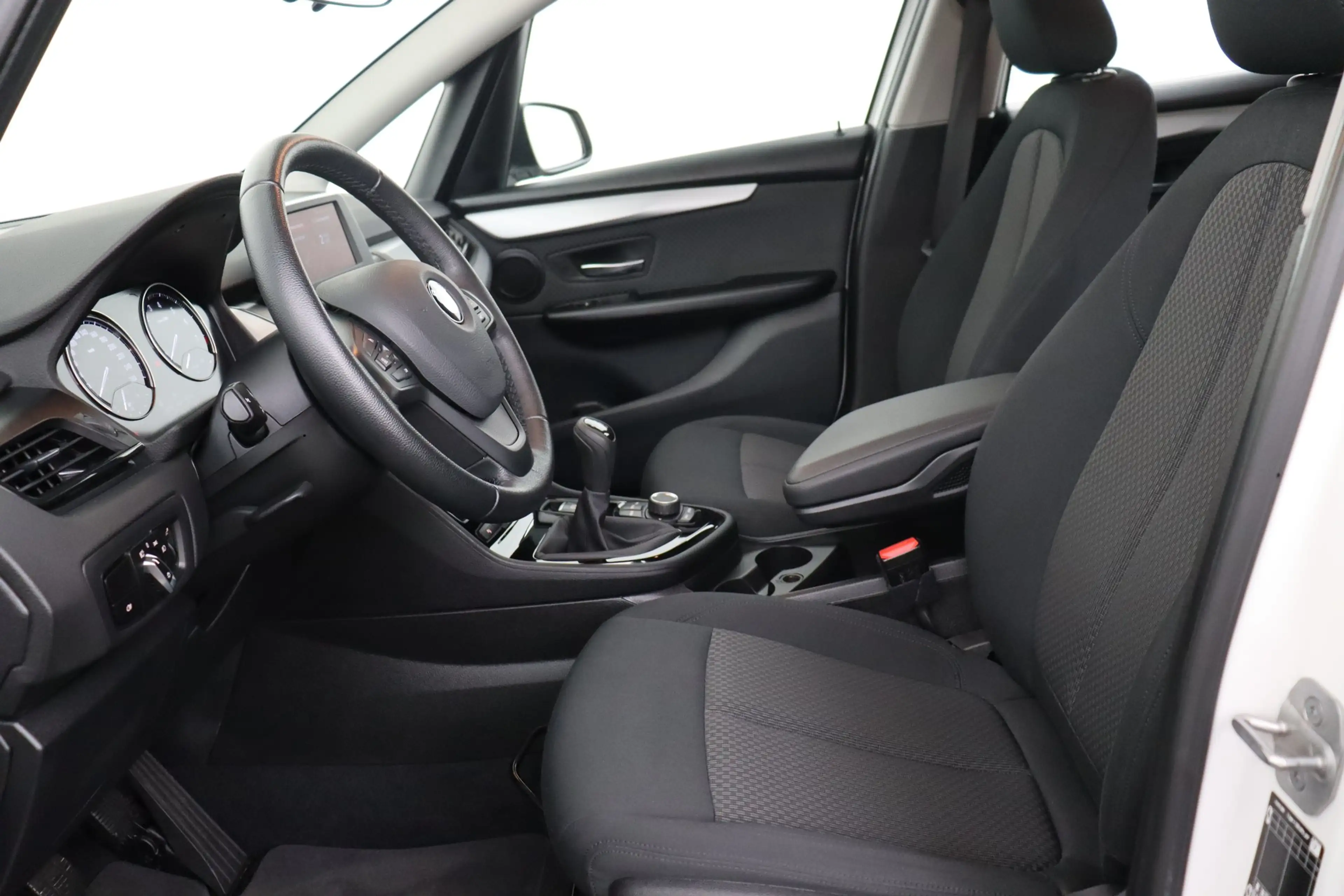 BMW 216 ACTIVE TOURER i + PDC + CRUISE + ALU — photo 10