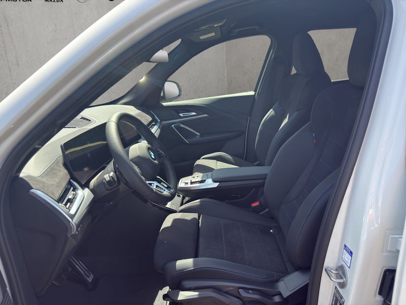 BMW X1 sDrive18d M SPORT LED KOMFORTZUG RÜCKFAHRKAMERA SH — photo 9