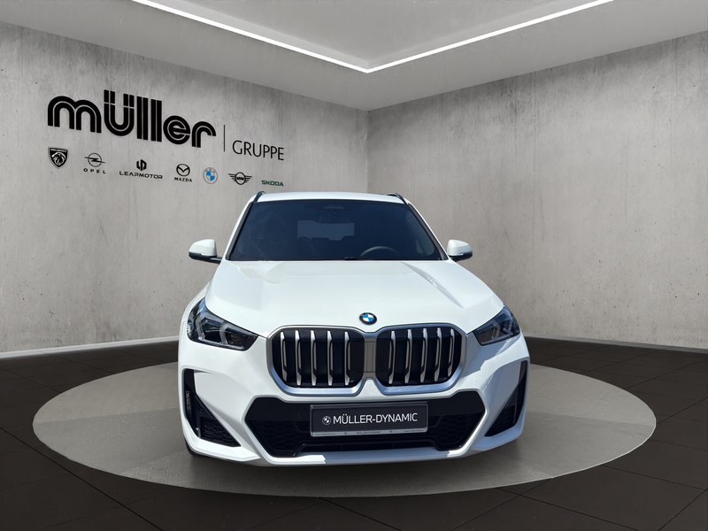 BMW X1 sDrive18d M SPORT LED KOMFORTZUG RÜCKFAHRKAMERA SH — photo 2