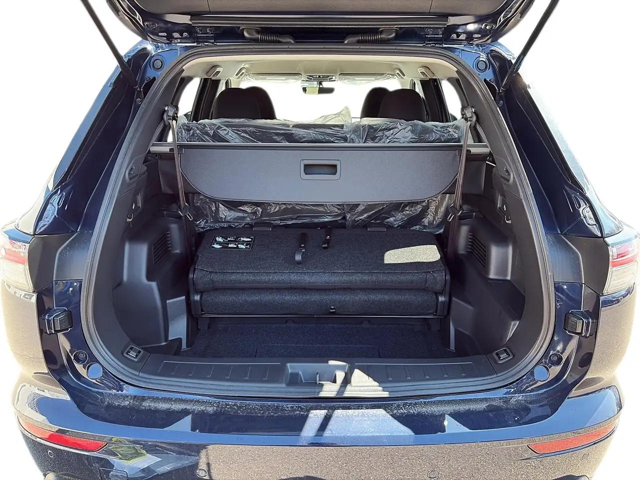 Mitsubishi Outlander снимка Mitsubishi Outlander