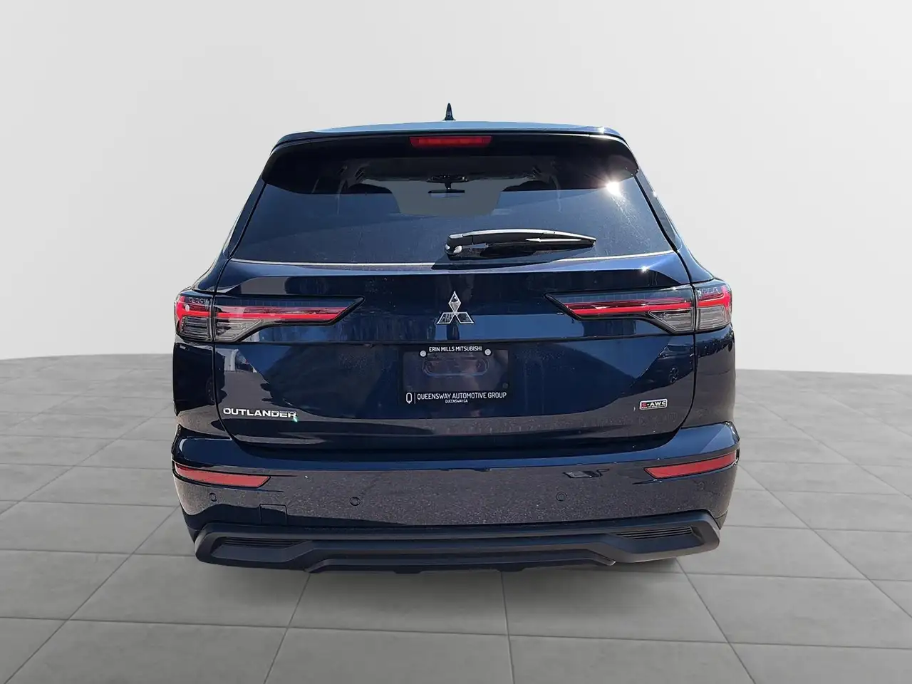 Mitsubishi Outlander снимка Mitsubishi Outlander
