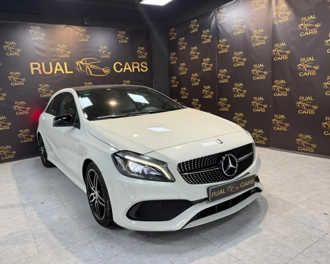 Mercedes-Benz A 200 200d Wit - 1