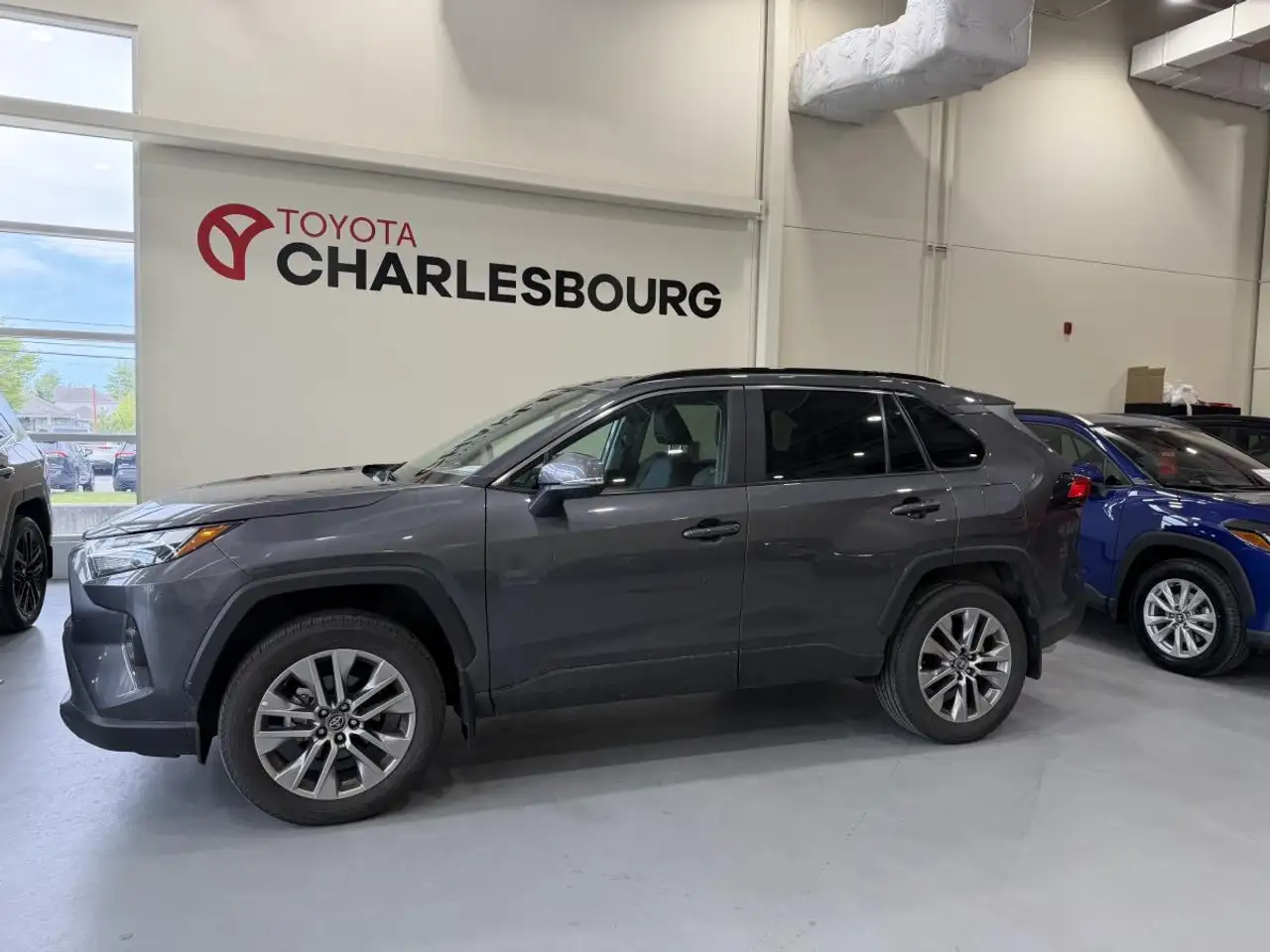 Toyota RAV 4 снимка Toyota RAV 4