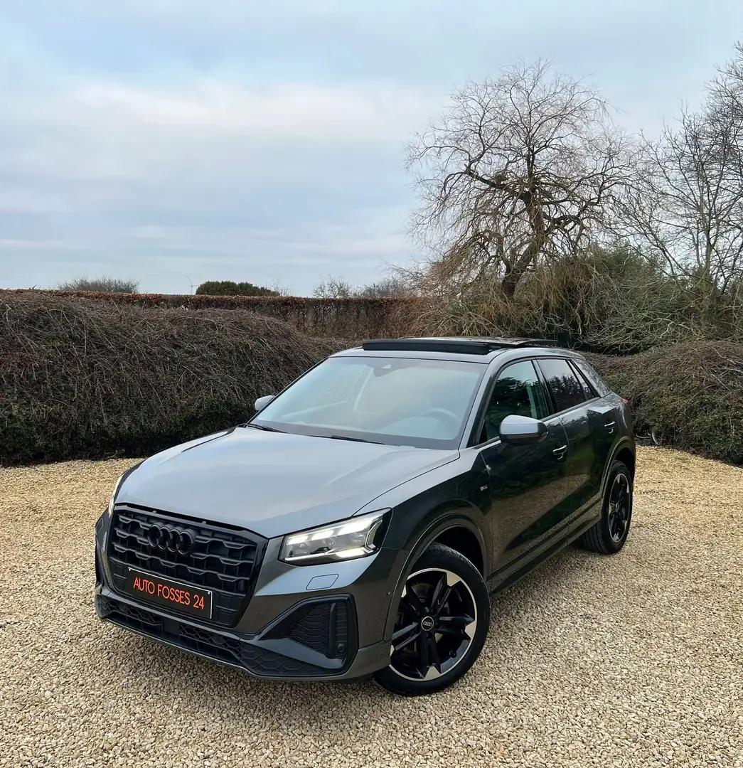 Audi Q2 S-Line 2.0 TDI 150 CV S-TRONIC PANO MATRIX COCKPIT Grau - 1