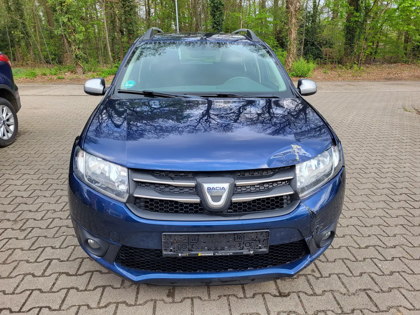 Dacia Logan Celebration - 1