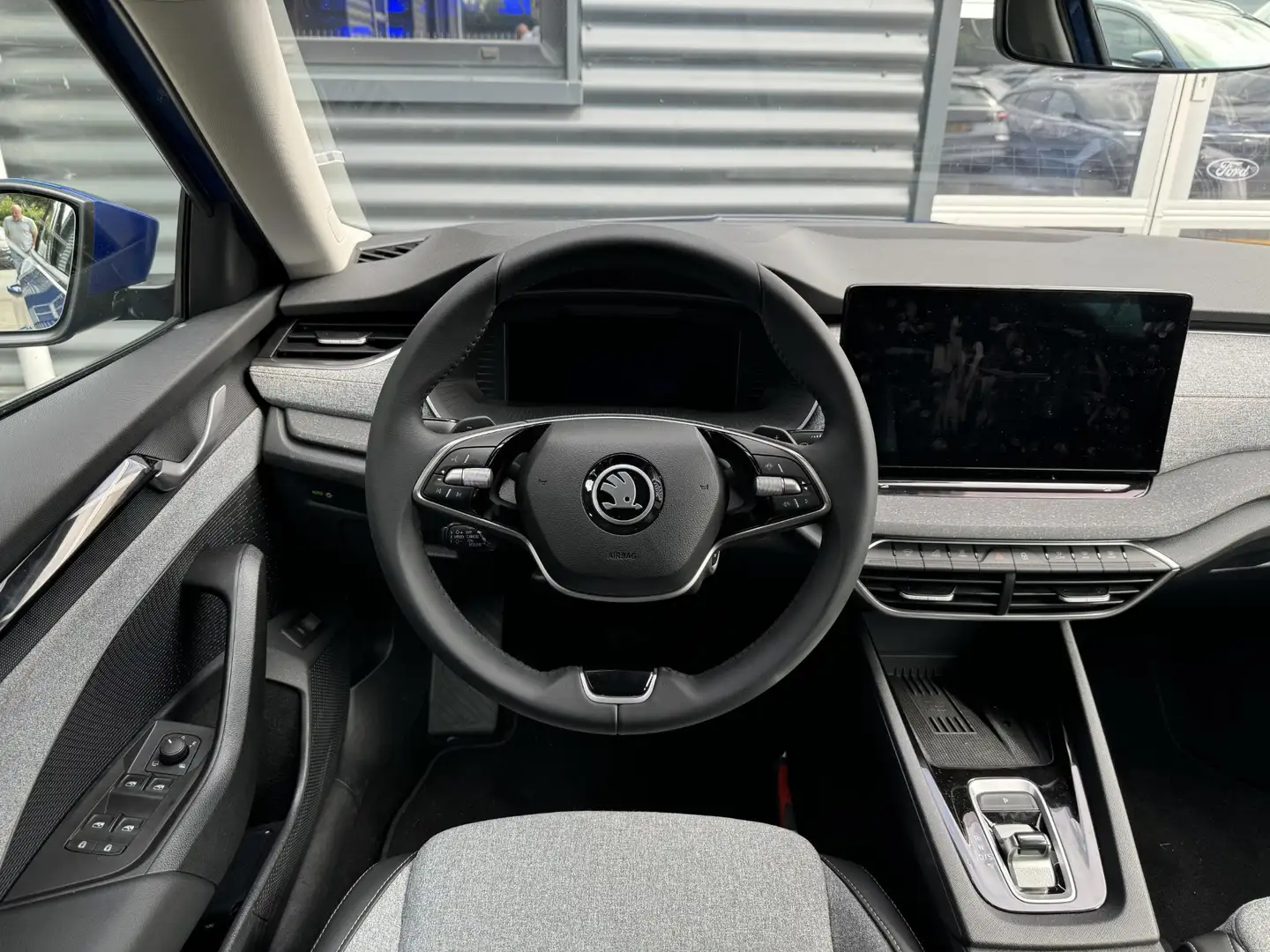 Skoda Octavia Combi 1.5 TSI MHEV First Edition 115 PK | Automaat Blauw - 2