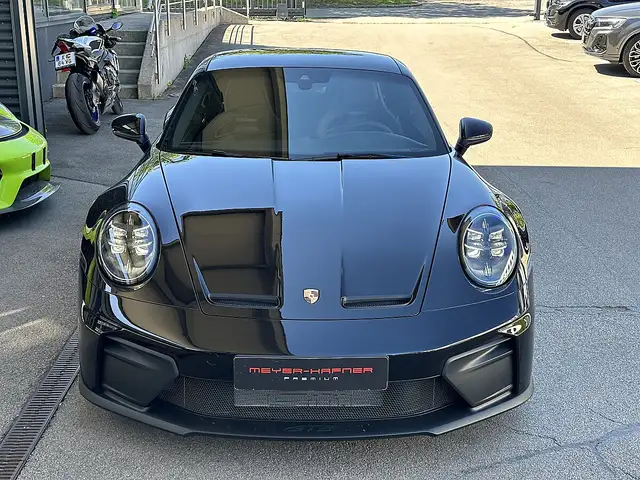 Porsche 992 911 992.2 GT3 Touring Coupé / Schalensitze / Bose Ansicht 3