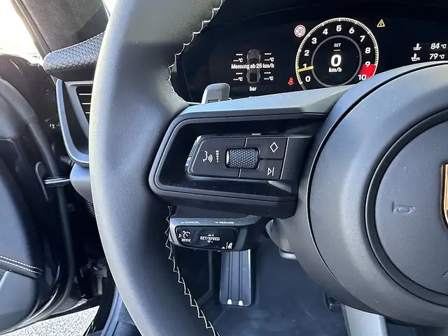 Porsche 992 911 992.2 GT3 Touring Coupé / Schalensitze / Bose Ansicht 29