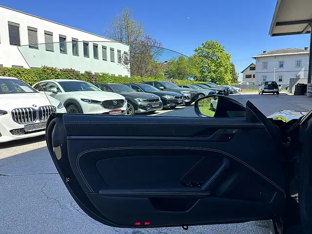 Porsche 992 911 992.2 GT3 Touring Coupé / Schalensitze / Bose Ansicht 16
