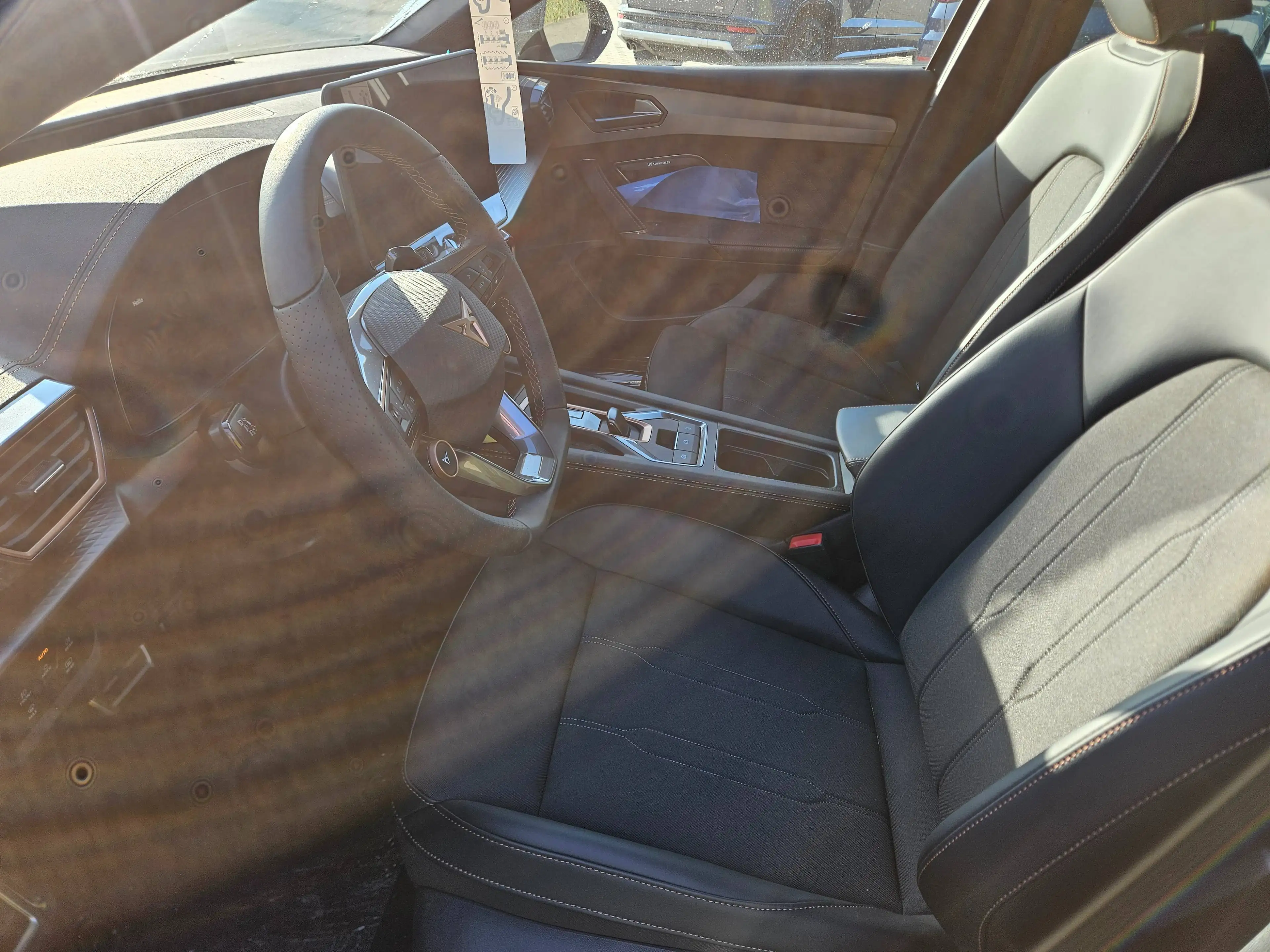 CUPRA Leon 1.5 eTSI *AHZV, Navi, Kamera, elektr. Heckklappe, ACC* — photo 11