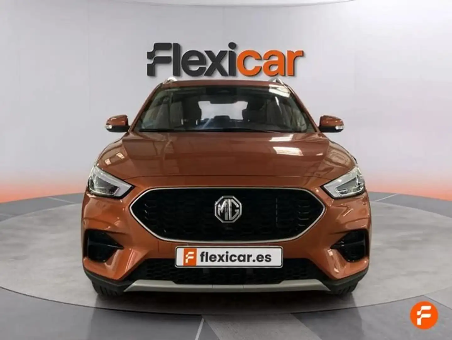 MG ZS 1.5 Comfort Naranja - 2