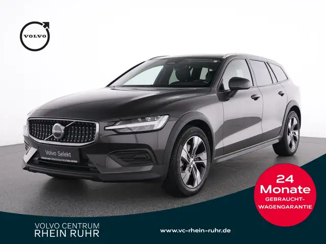 Volvo V60 Cross Country B4 AWD  Plus+WINTERPAK+RFK