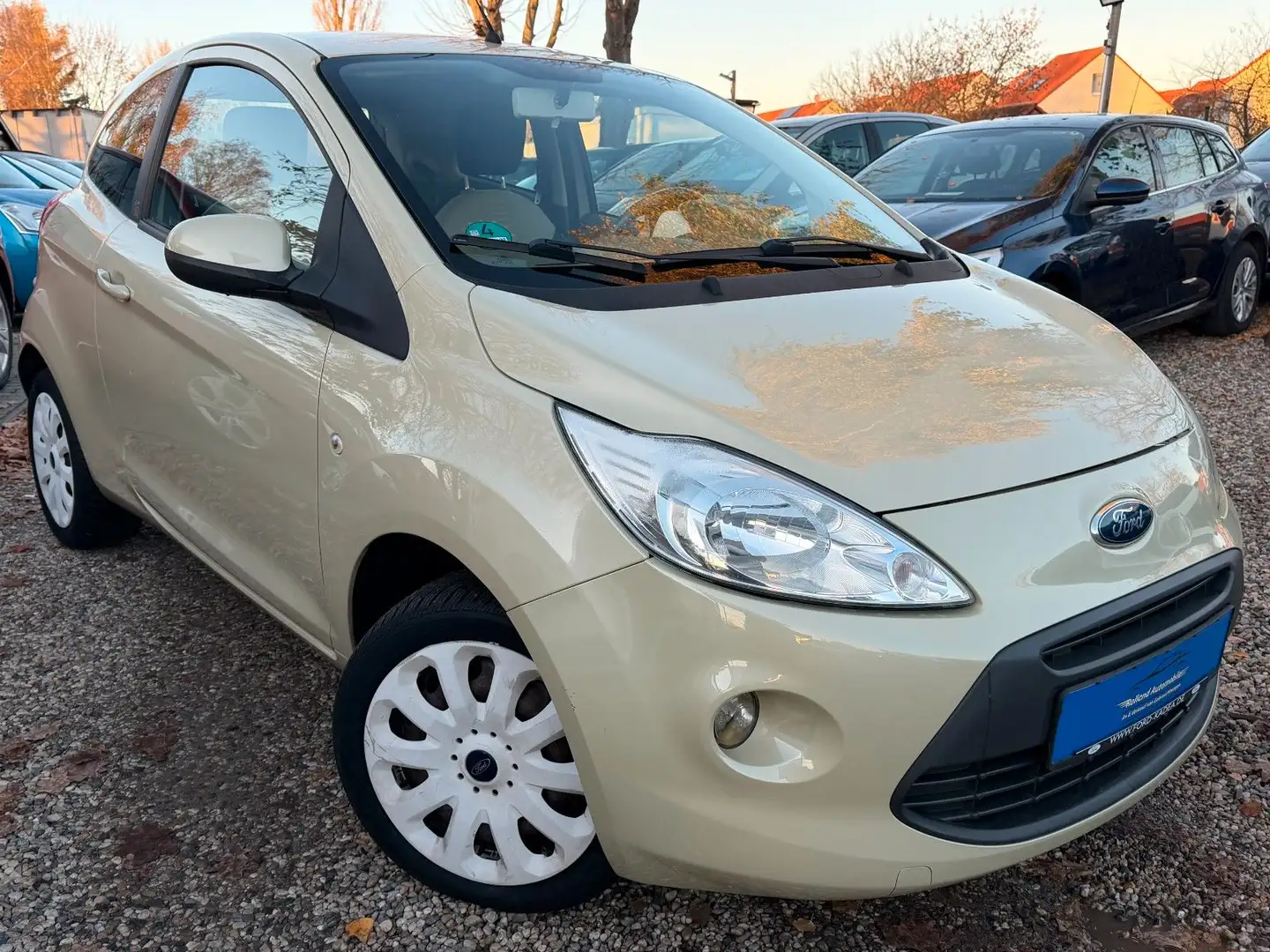 Ford Ka/Ka+ Titanium*2.HD*Klima*SHZ*FHZ*63.TKM*TÜV NEU Beige - 1