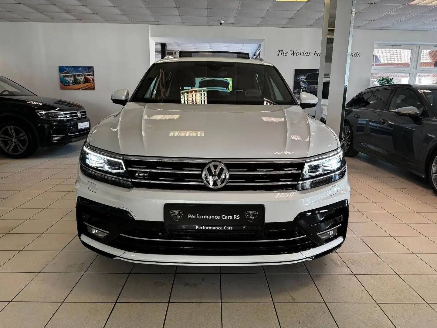 Volkswagen Tiguan R-Line 4Motion Pano/HUD/AHK/Kamera/DCC Blanc - 2