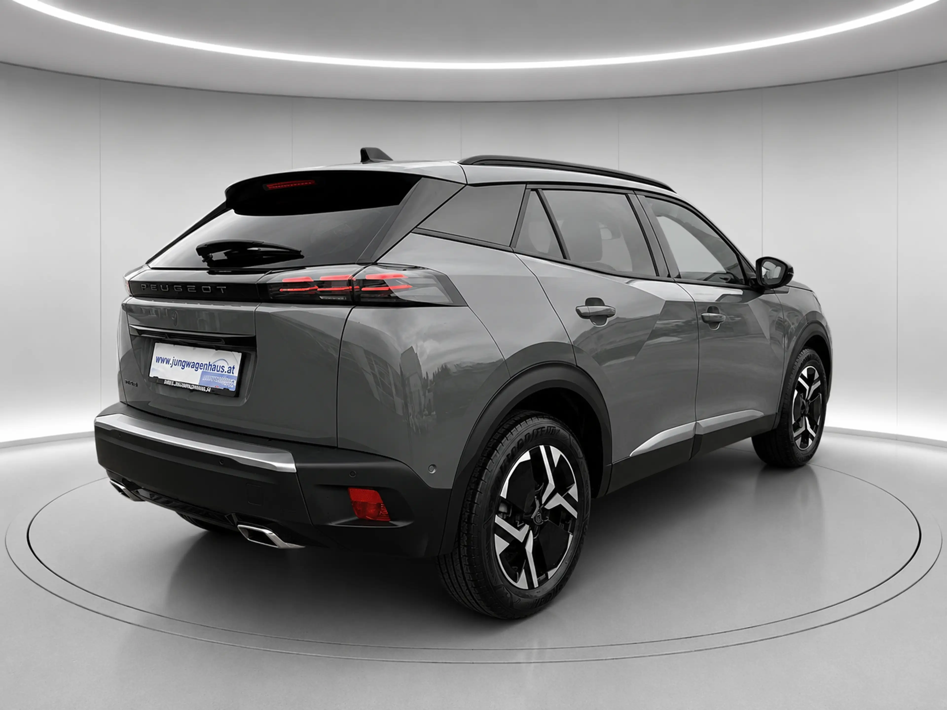 Peugeot 2008 PureTech 130 EAT8 Allure Aut. *-40% NP 33.465.- — photo 6