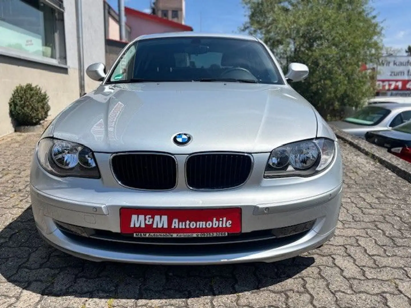 BMW 116 i Lim. 5-trg. *18"ALU+Klima+PDC+EU5* Plateado - 2