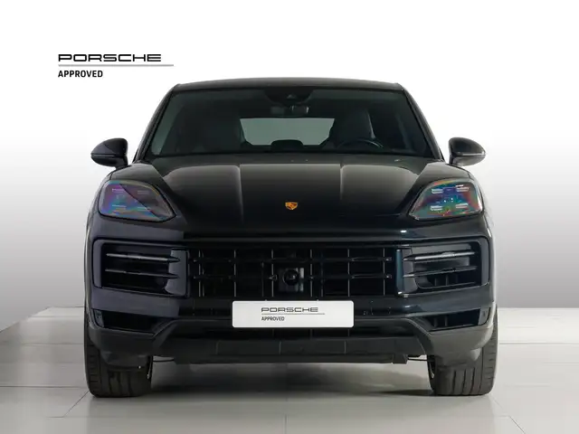 Porsche Cayenne view 7