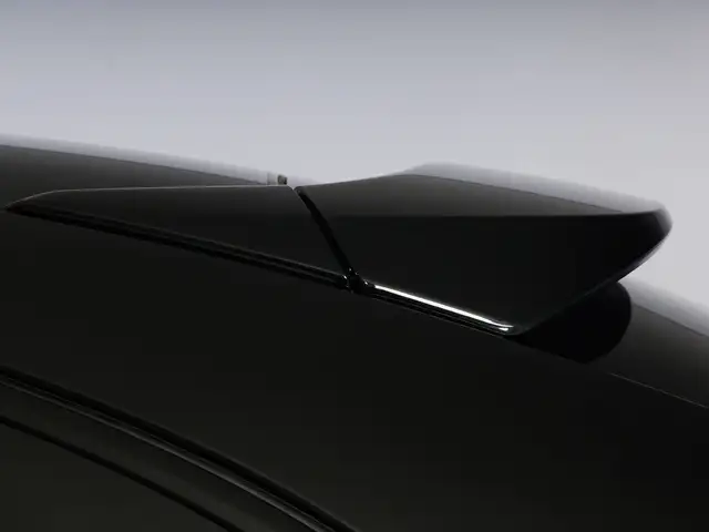 Porsche Cayenne view 16