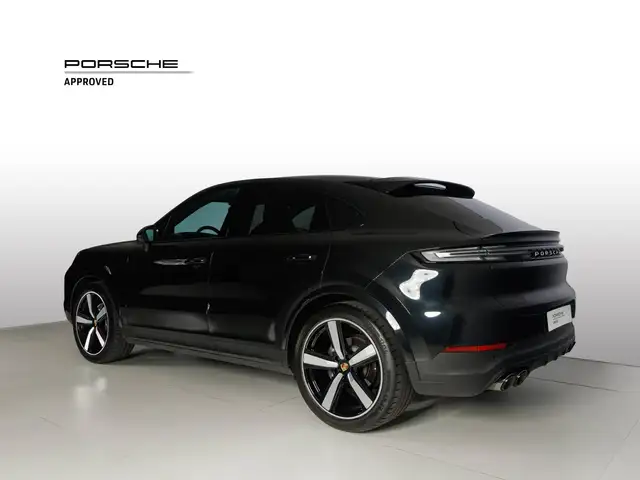 Porsche Cayenne view 6