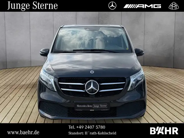 Mercedes-Benz V 300 view 7