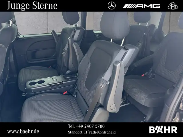 Mercedes-Benz V 300 view 9
