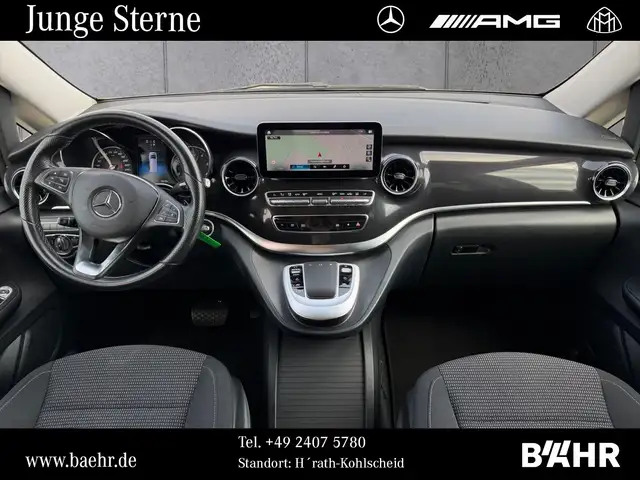 Mercedes-Benz V 300 view 4