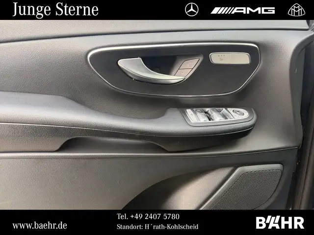 Mercedes-Benz V 300 view 14