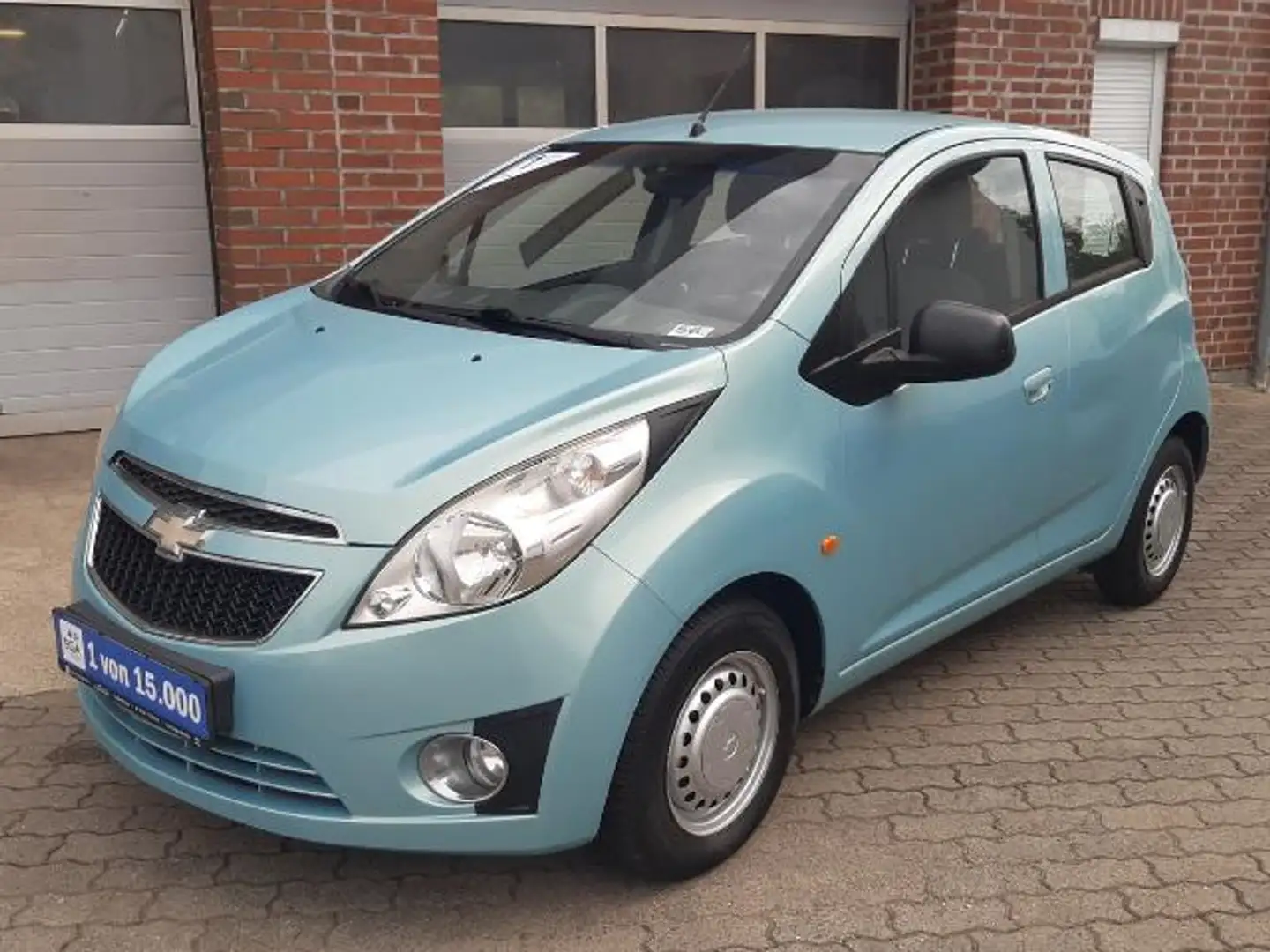 Chevrolet Spark 5-türig Blau - 1