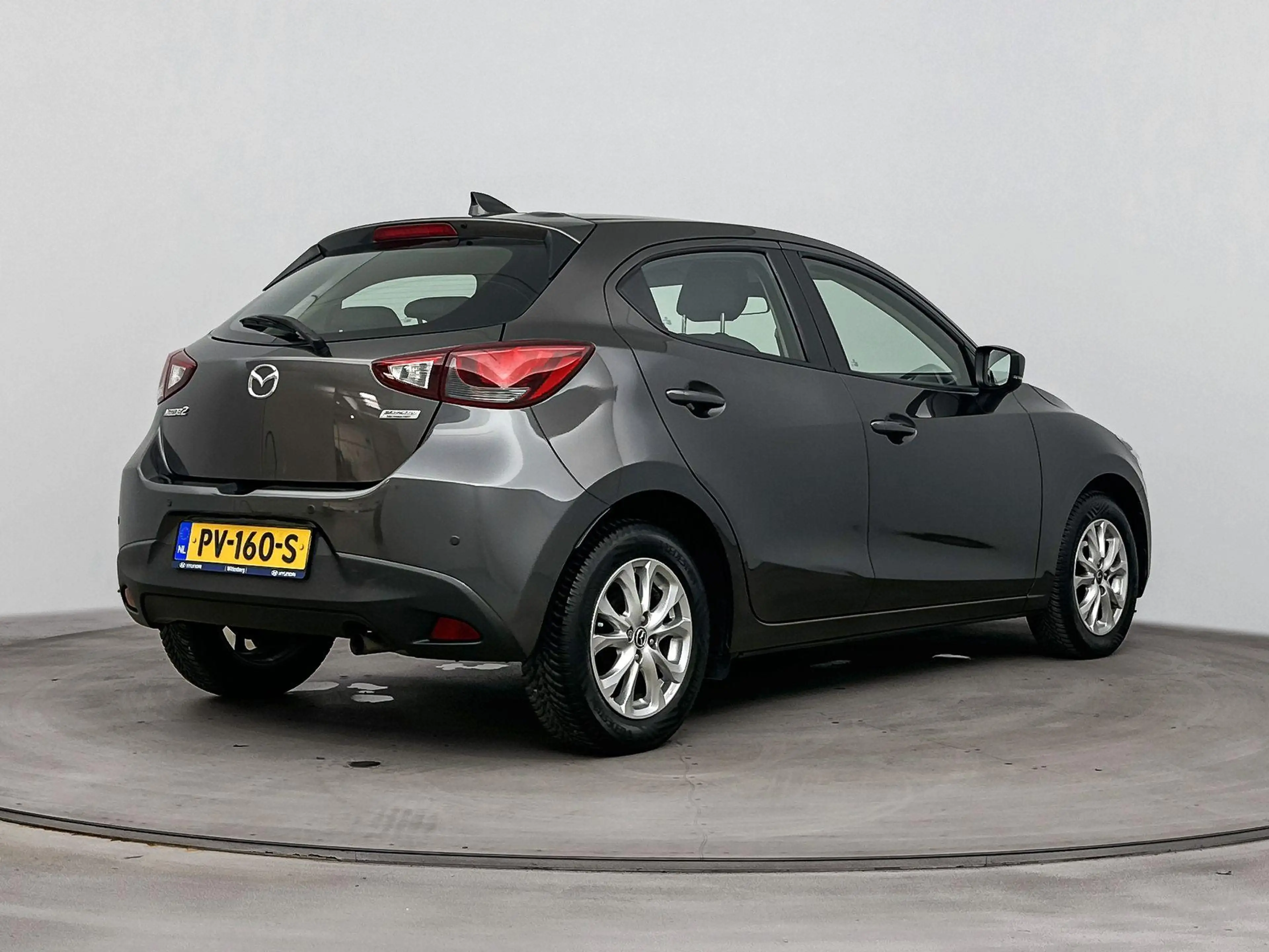 Mazda 2 1.5 Skyactiv-G Dynamic | Navigatie | Airco | parke — photo 2