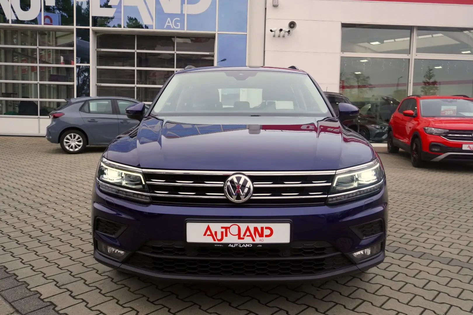 Volkswagen Tiguan 2.0 TDI Comfortline LED Navi Standheizung Bleu - 2