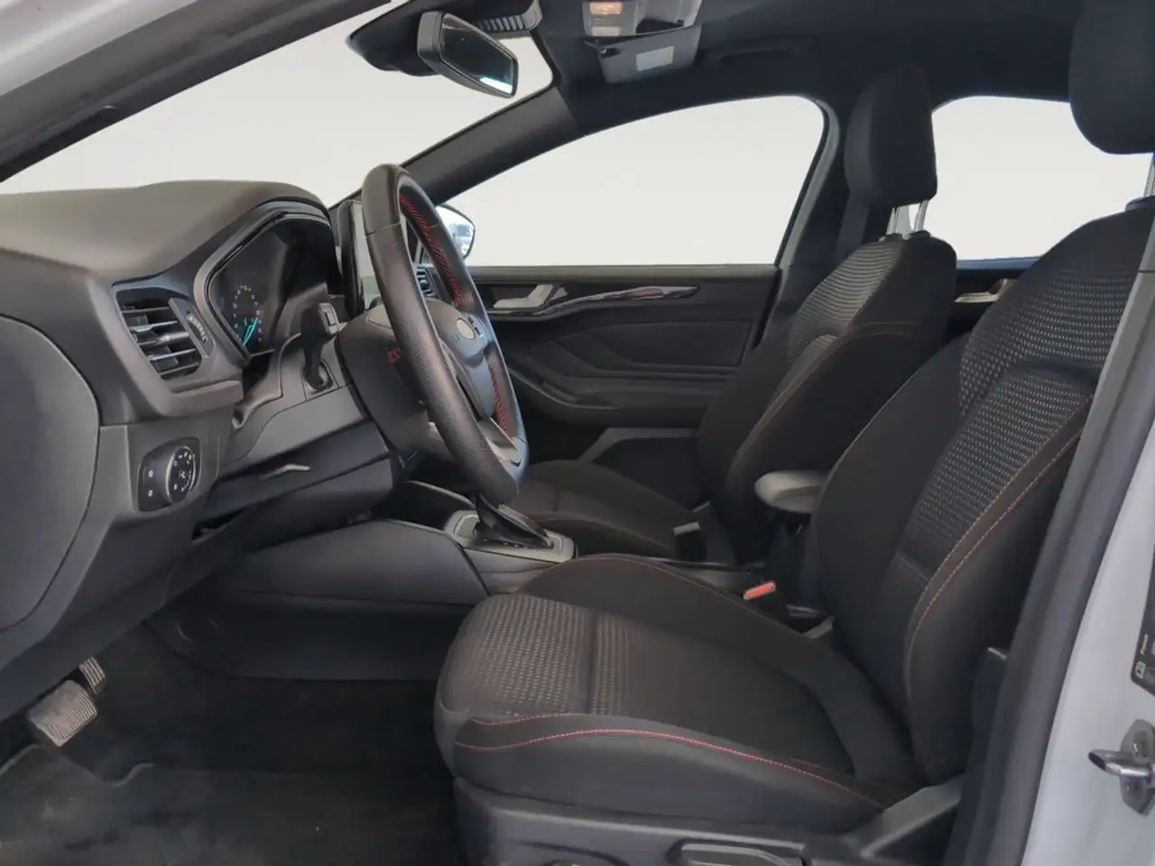 2024 Ford Focus 1.0 Ecoboost MHEV ST-Line 155 Aut., photograph 10