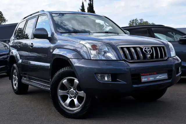 2009 Toyota Land Cruiser in Grey for sale