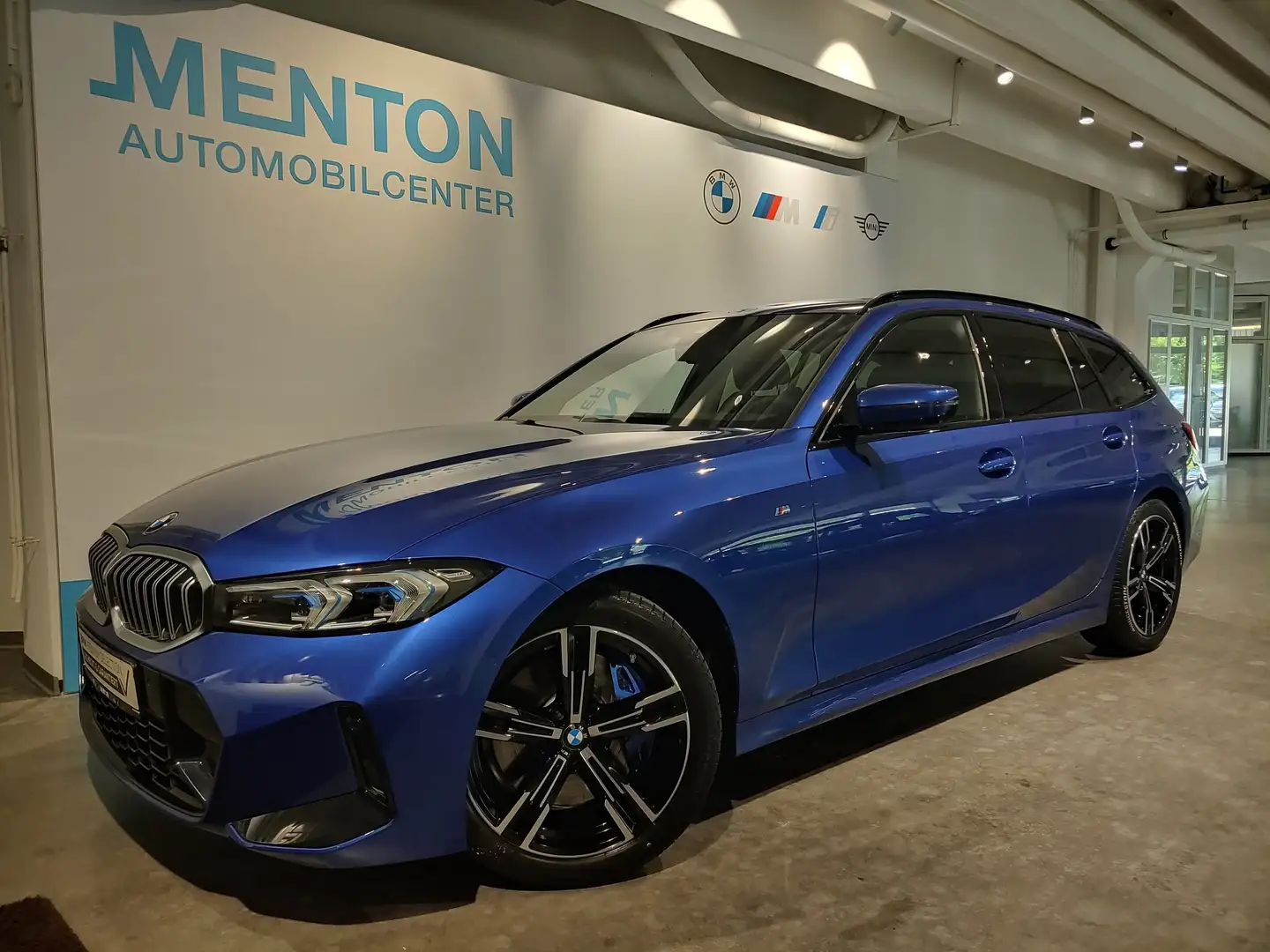 BMW 318 d M-Sportpaket/LCProf./ad.LED/Pano Blau - 2