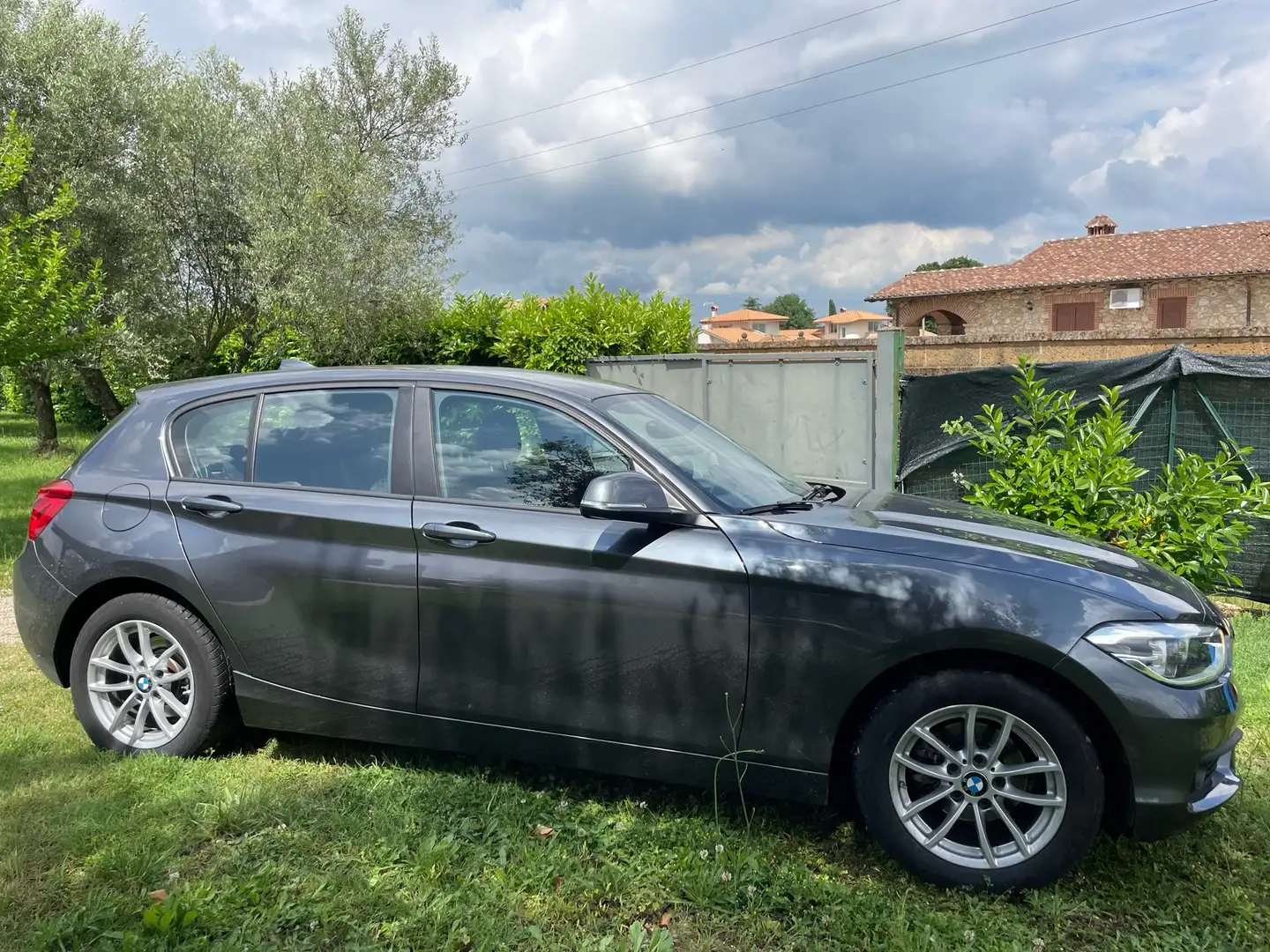 BMW 118 118i Advantage 5p - 2